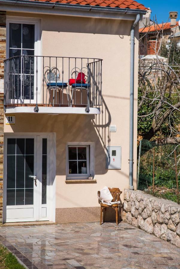 Lanterna Apartmán *